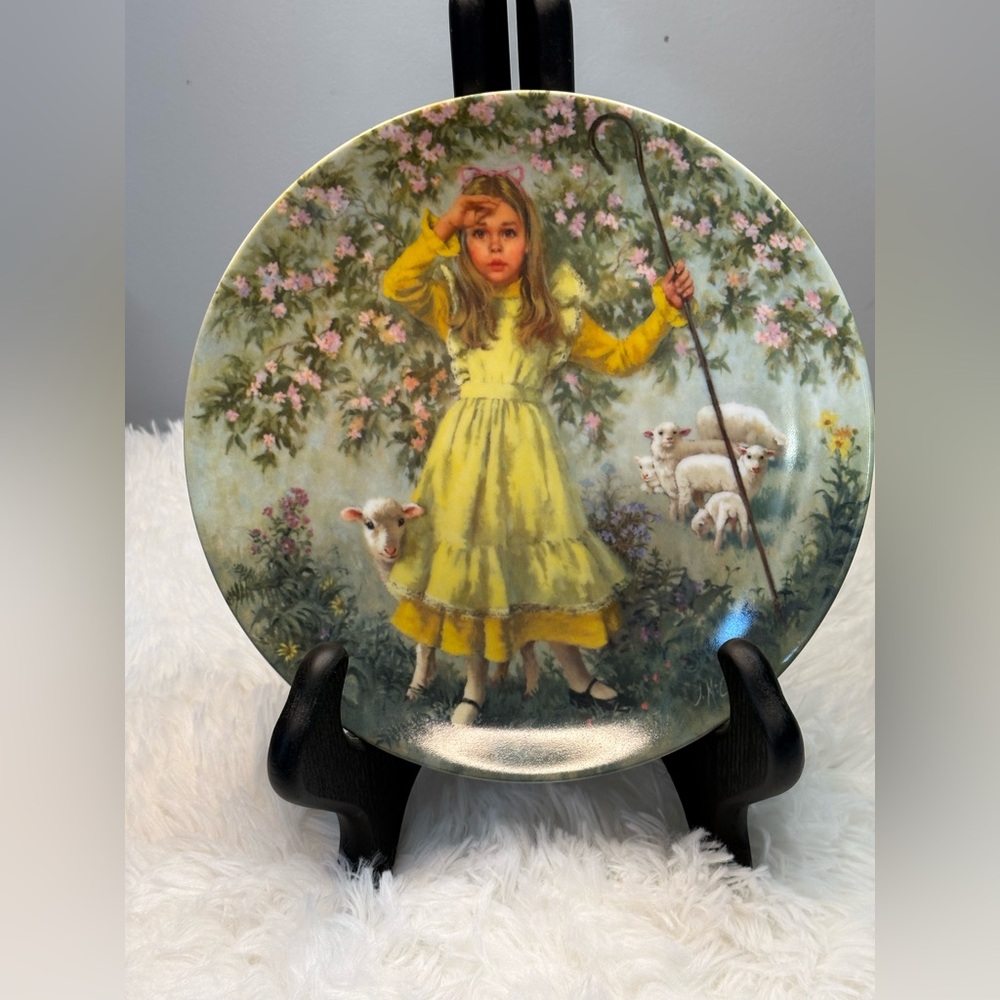 Vintage 1983 Reco Intl "Little Bo Peep" Collectors' Plate - Plate # 9902M